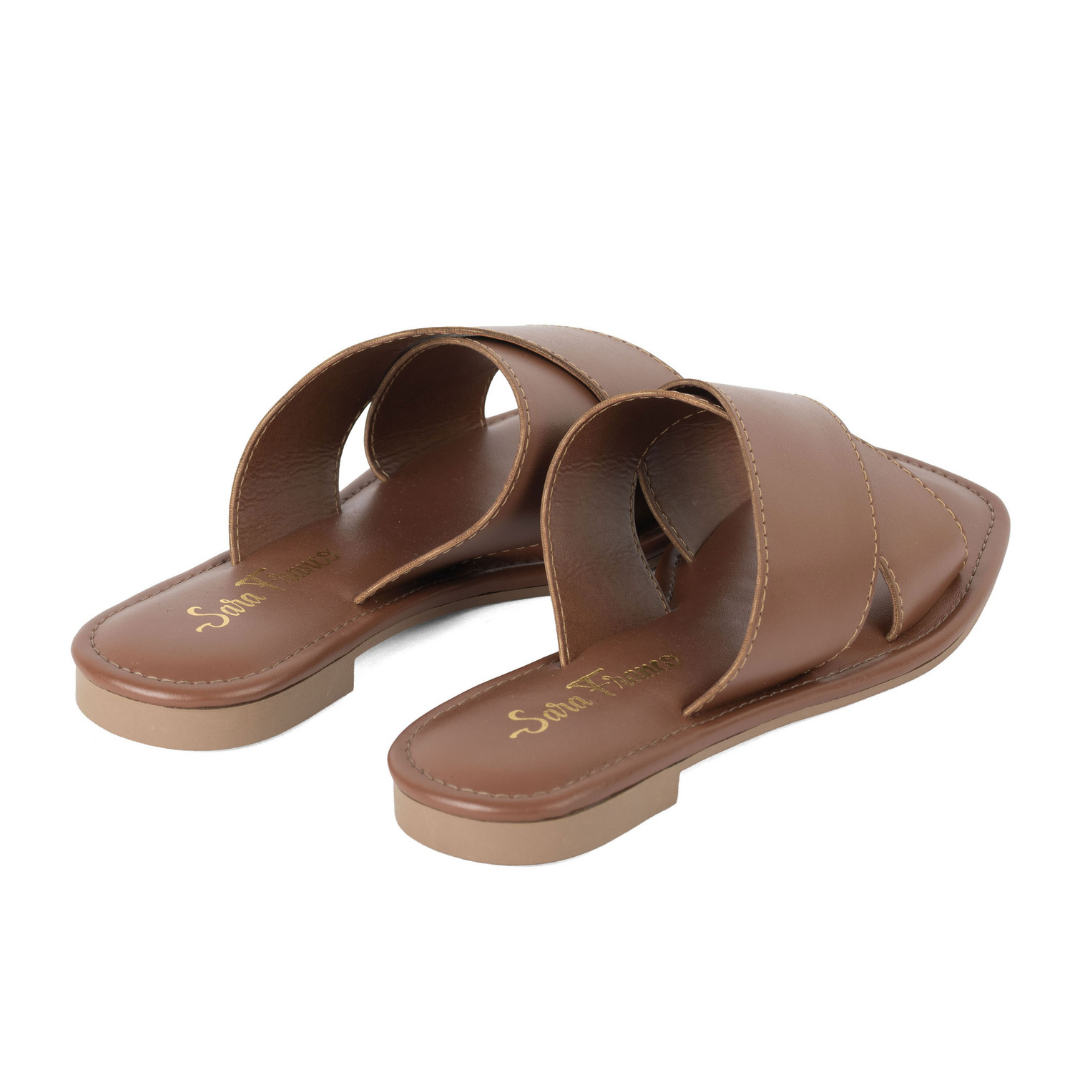 Estilo atemporal – Sandalia Octavia Chocolate