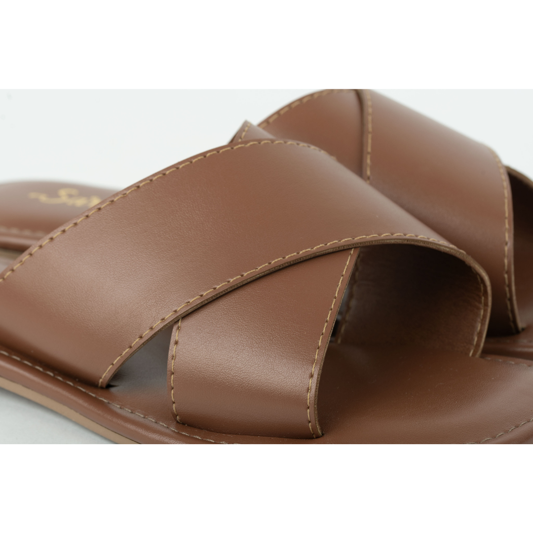 Estilo atemporal – Sandalia Octavia Chocolate