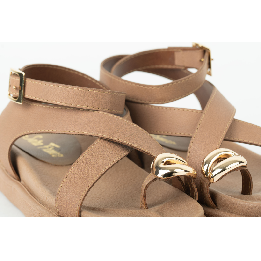 Sofisticación Natural – Sandalia Atenea Chocolate
