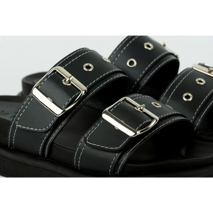 Diseño limpio y moderno – Sandalia Roma Negra